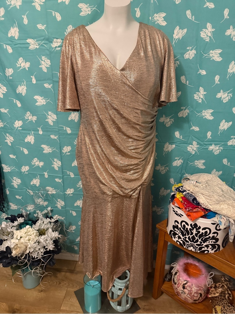 Night Way Collections Shimmery Rose Gold V-Neck Ruched Maxi Dress